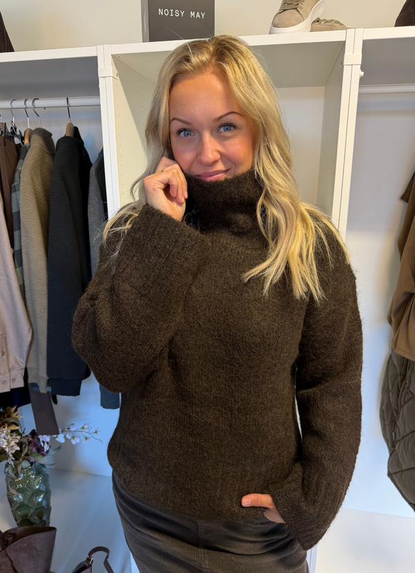 GABRIELLA LS KNIT HIGH NECK NOOS