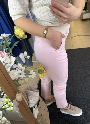 ROSA BYXOR MED RAK PASSFORM