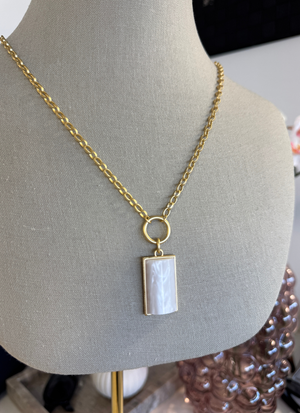 HALSBAND MED STEN