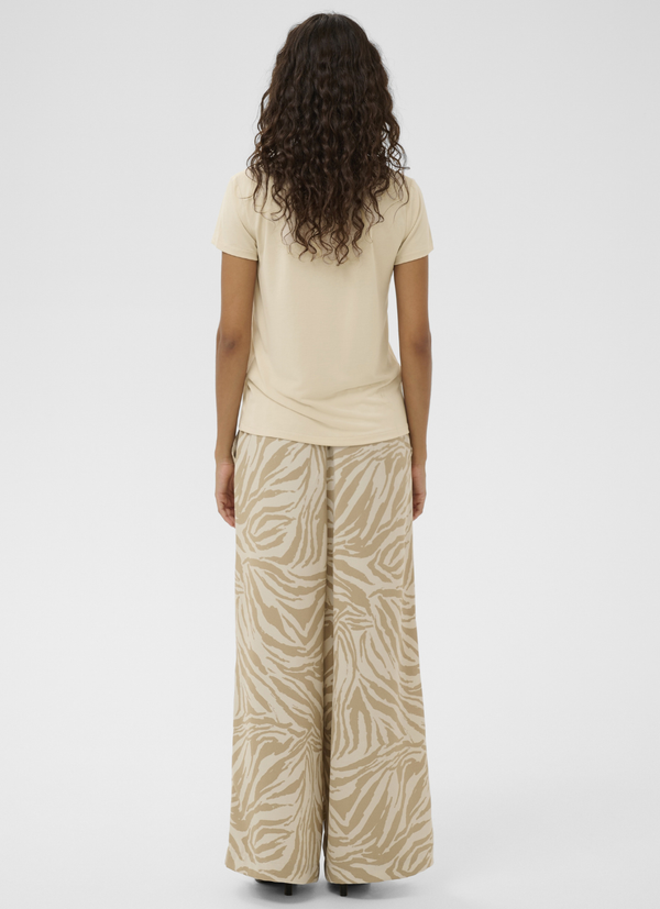 V-RINGAD T-SHIRT I MODALBLANDNING