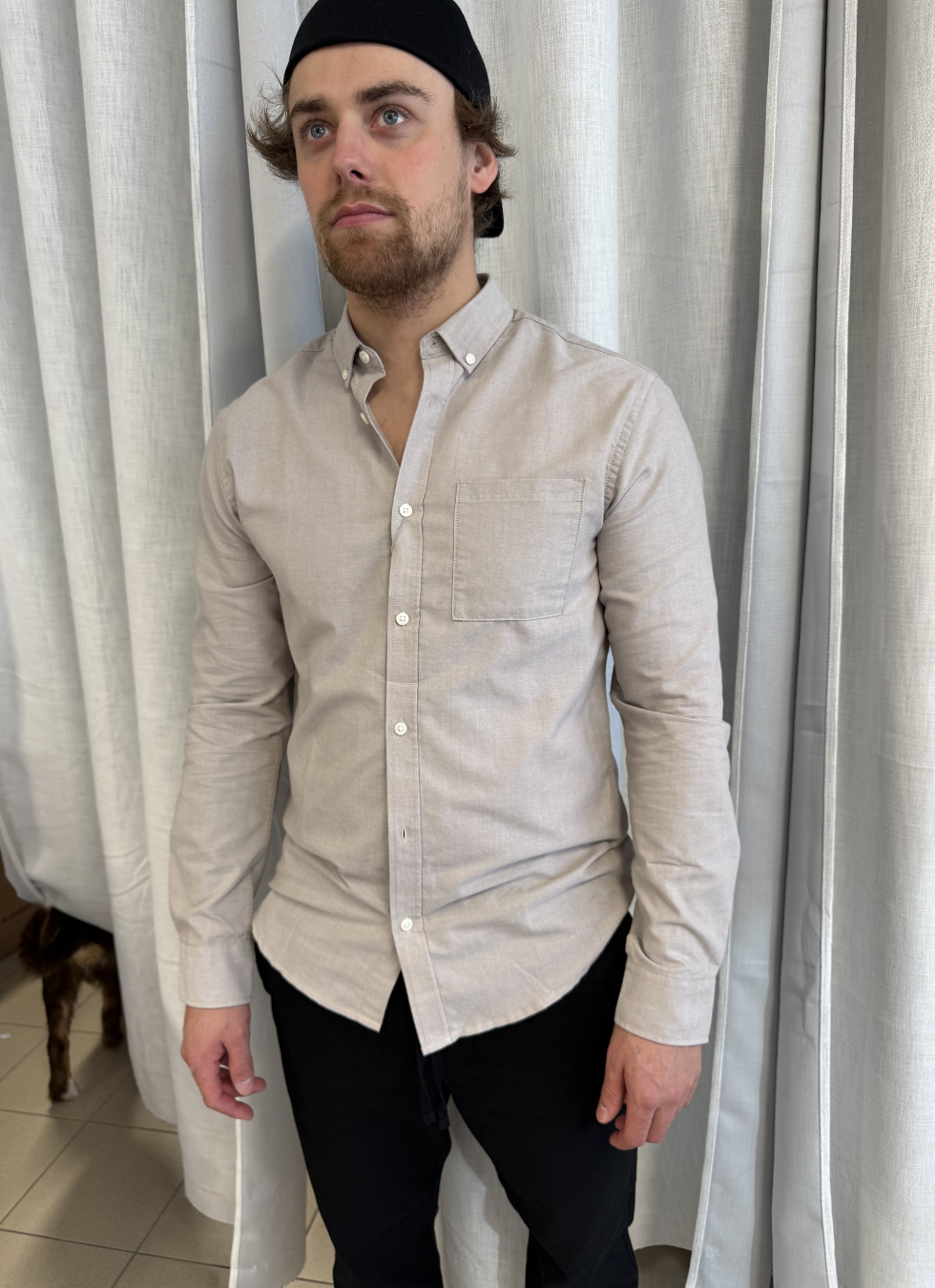 OXFORDSKJORTA MED SLIM FIT