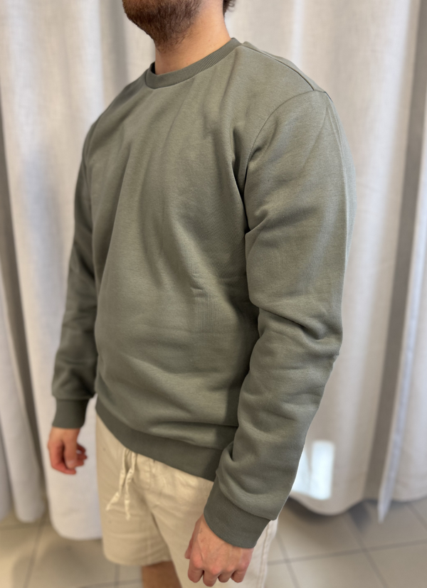 SWEATSHIRT MED RUND HALS OCH MJUK INSIDA