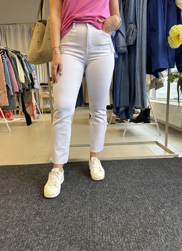 STRETCHJEANS KICKFLARE MED HÖG KOMFORT