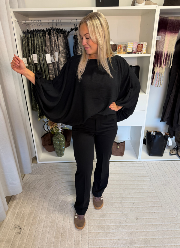 ADA PONCHO TOP