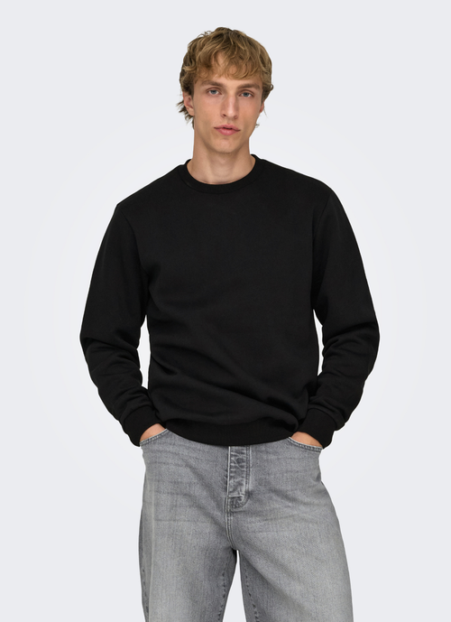 SWEATSHIRT MED RUND HALS OCH MJUK INSIDA