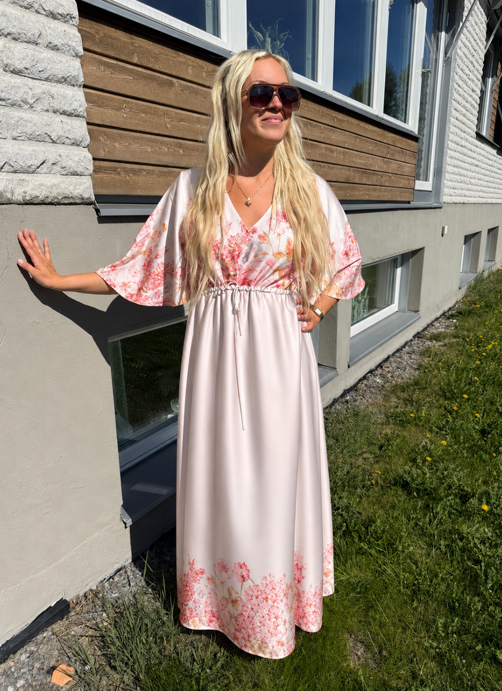 LÅNG KLÄNNING