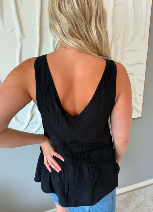 SVART BLUS I VISKOS