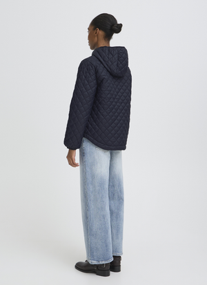 LÄTT VADDERAD JACKA MED HUVA