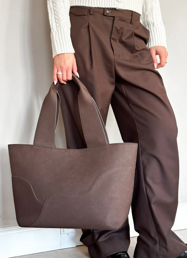 TOTE BAG MED FRONTDETALJER