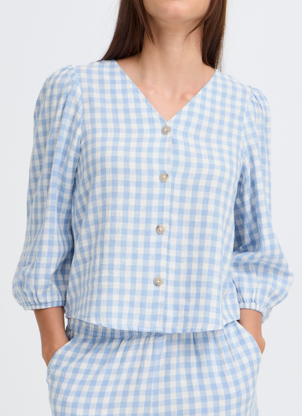 BLUS I LINNEBLANDNING