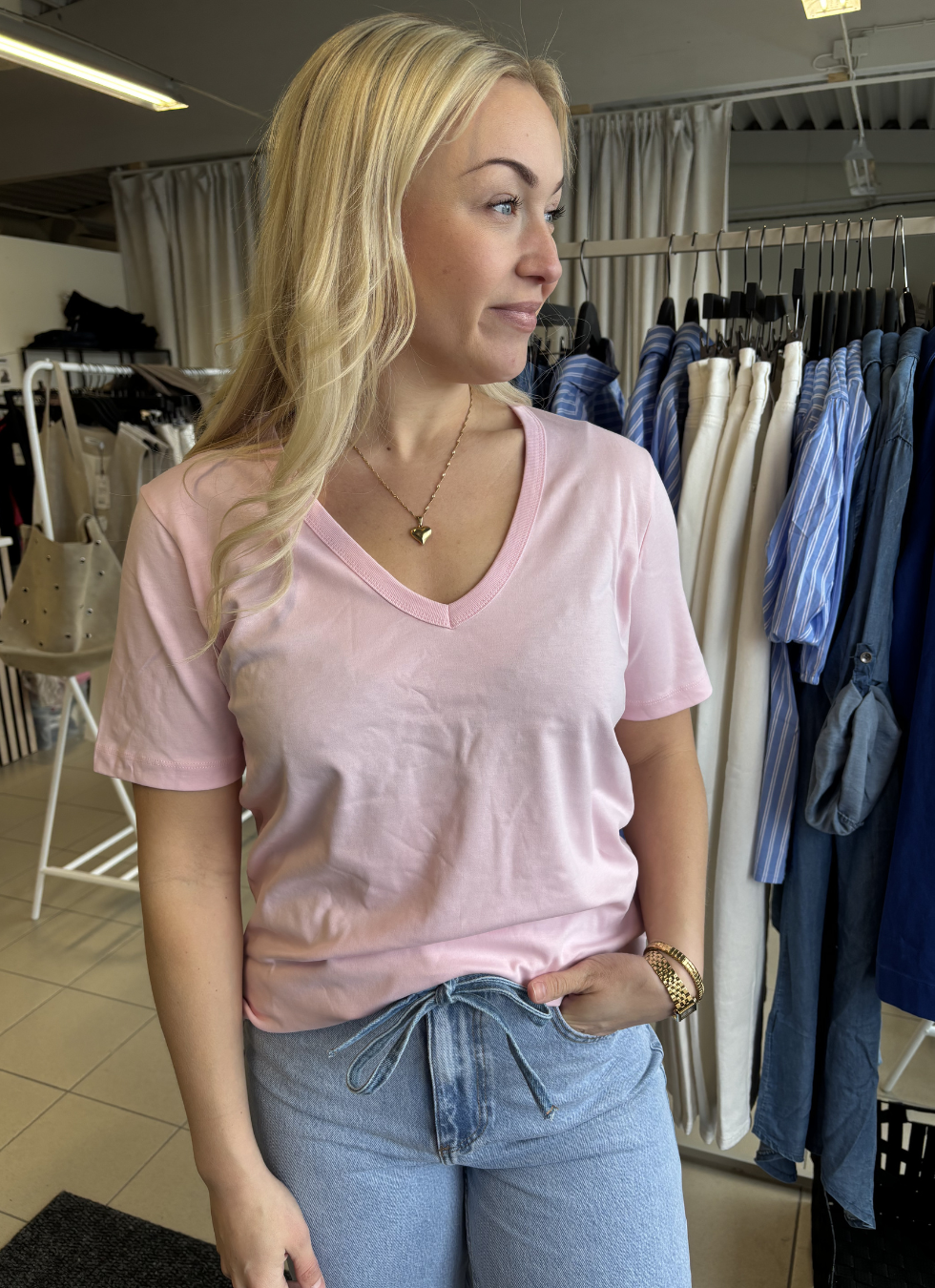 BAS T-SHIRT