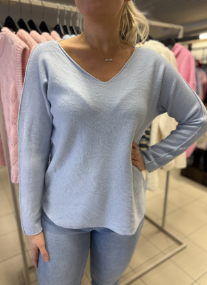 FINSTICKAD TRÖJA ONESIZE V-RING