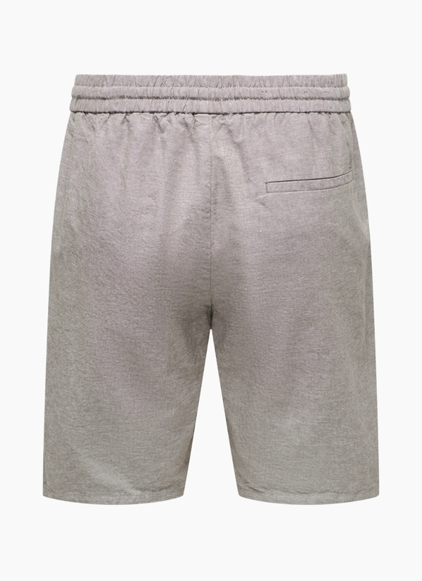 LINNEBLANDADE SHORTS MED AVSLAPPNAD PASSFORM