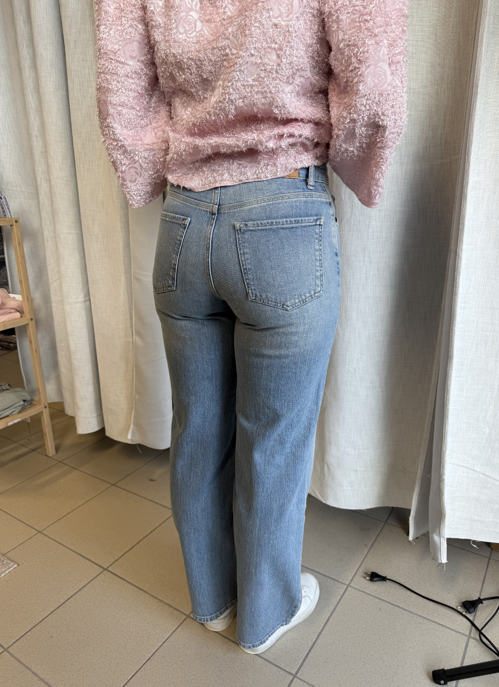 VIDA JEANS MED HÖG MIDJA