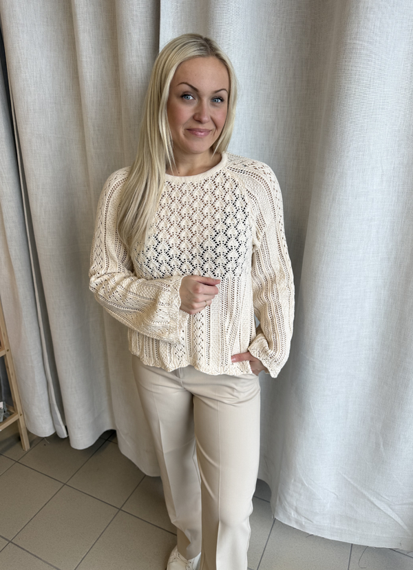 STICKAD BOMULLSTRÖJA MED REGULAR FIT