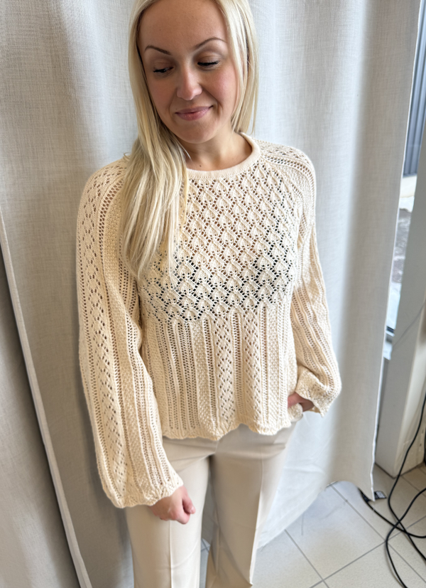 STICKAD BOMULLSTRÖJA MED REGULAR FIT