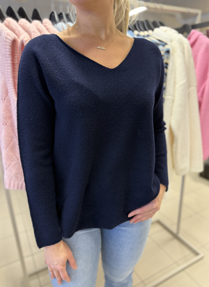 FINSTICKAD TRÖJA ONESIZE V-RING