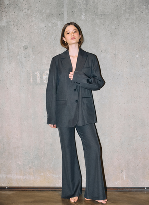IRIS SLEEVE DETAIL BLAZER